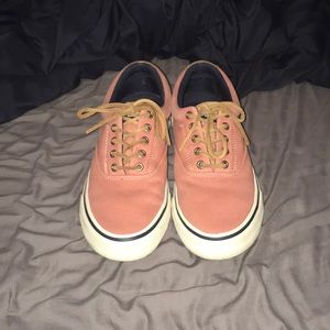 Sperry sneaker